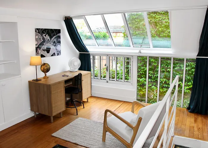 Cozy Artist Loft Lägenhet