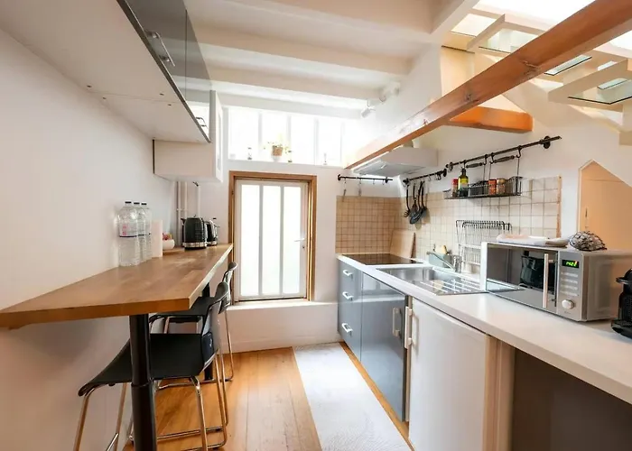 Cozy Artist Loft